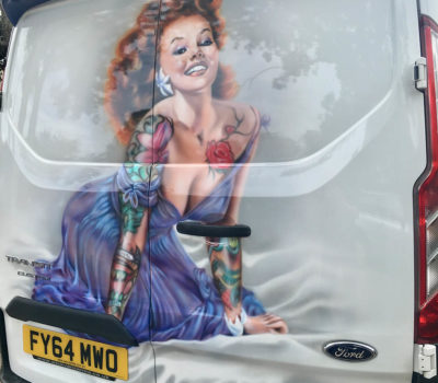 Glamour on Van